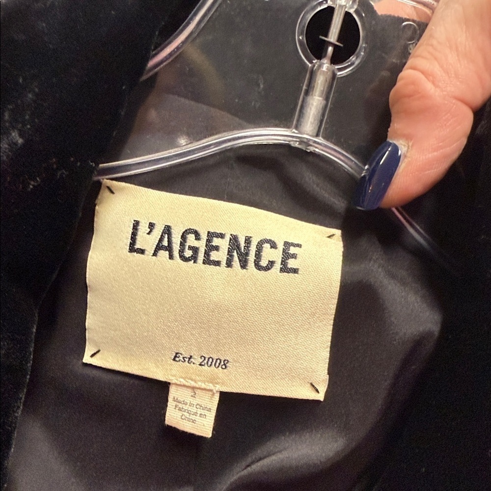 L'Agence Black Velvet Chamberlain Blazer Size 2 - Picture 3 of 14